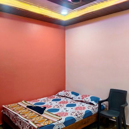 Funky Monkey Home Stay Hampi Exterior foto