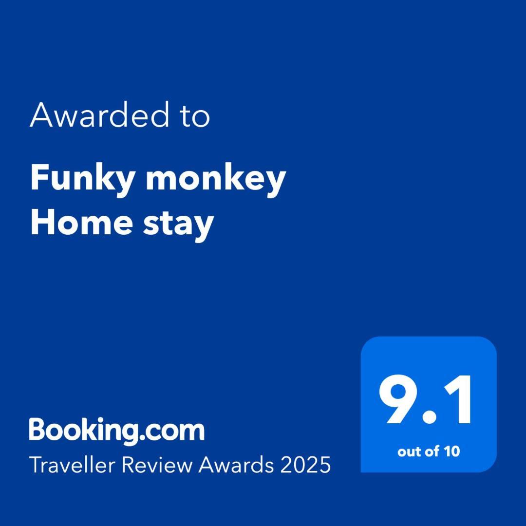 Funky Monkey Home Stay Hampi Exterior foto